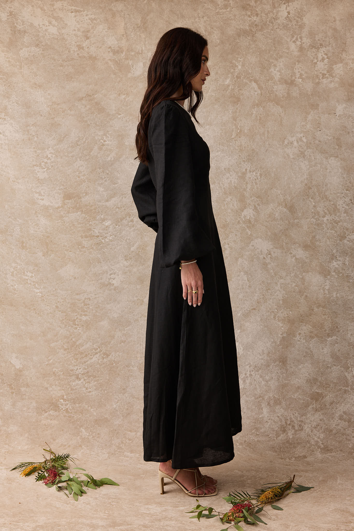 Daffodil Linen Maxi Nursing Dress - Black