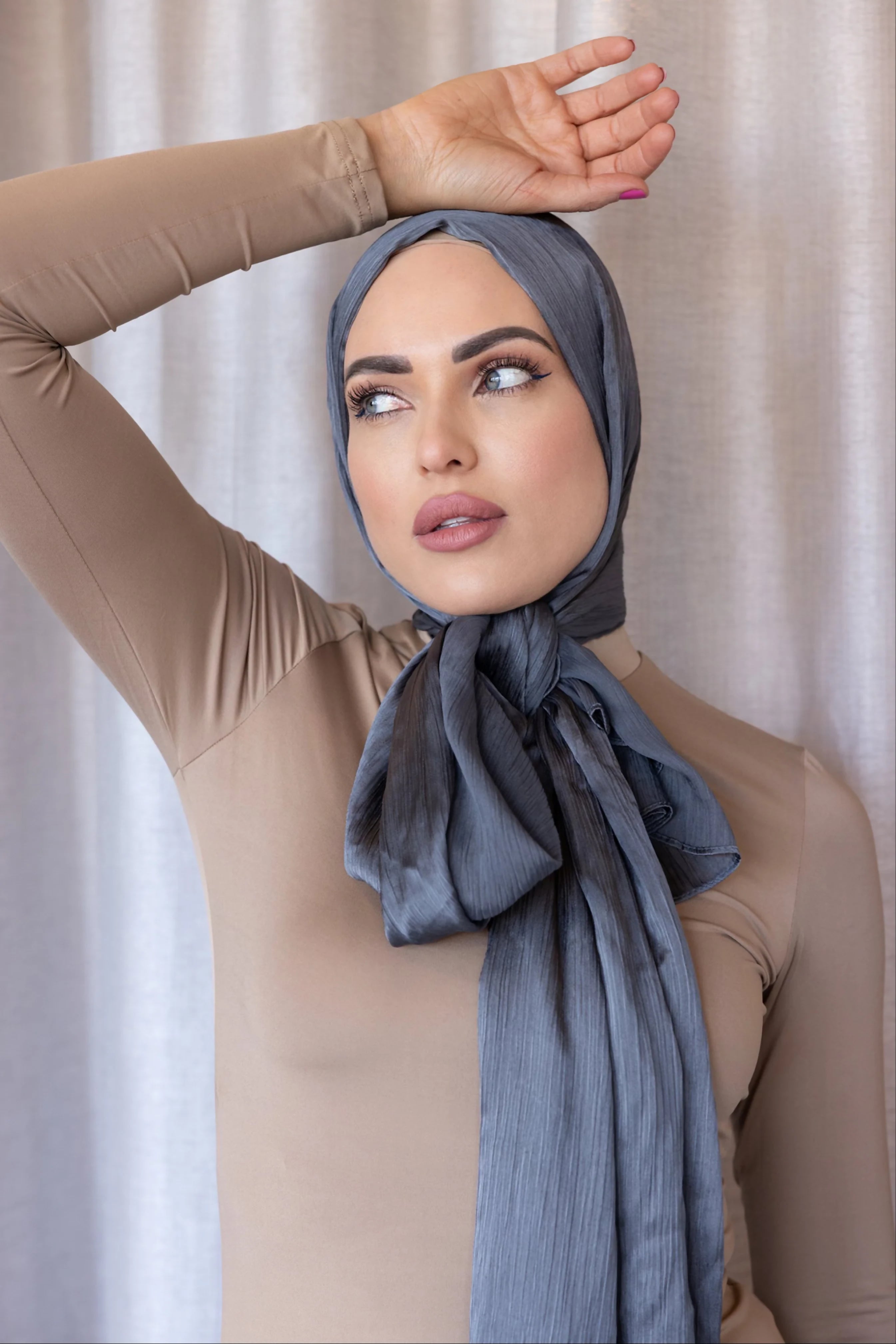 CRINKLE SATIN HIJAB - Steel