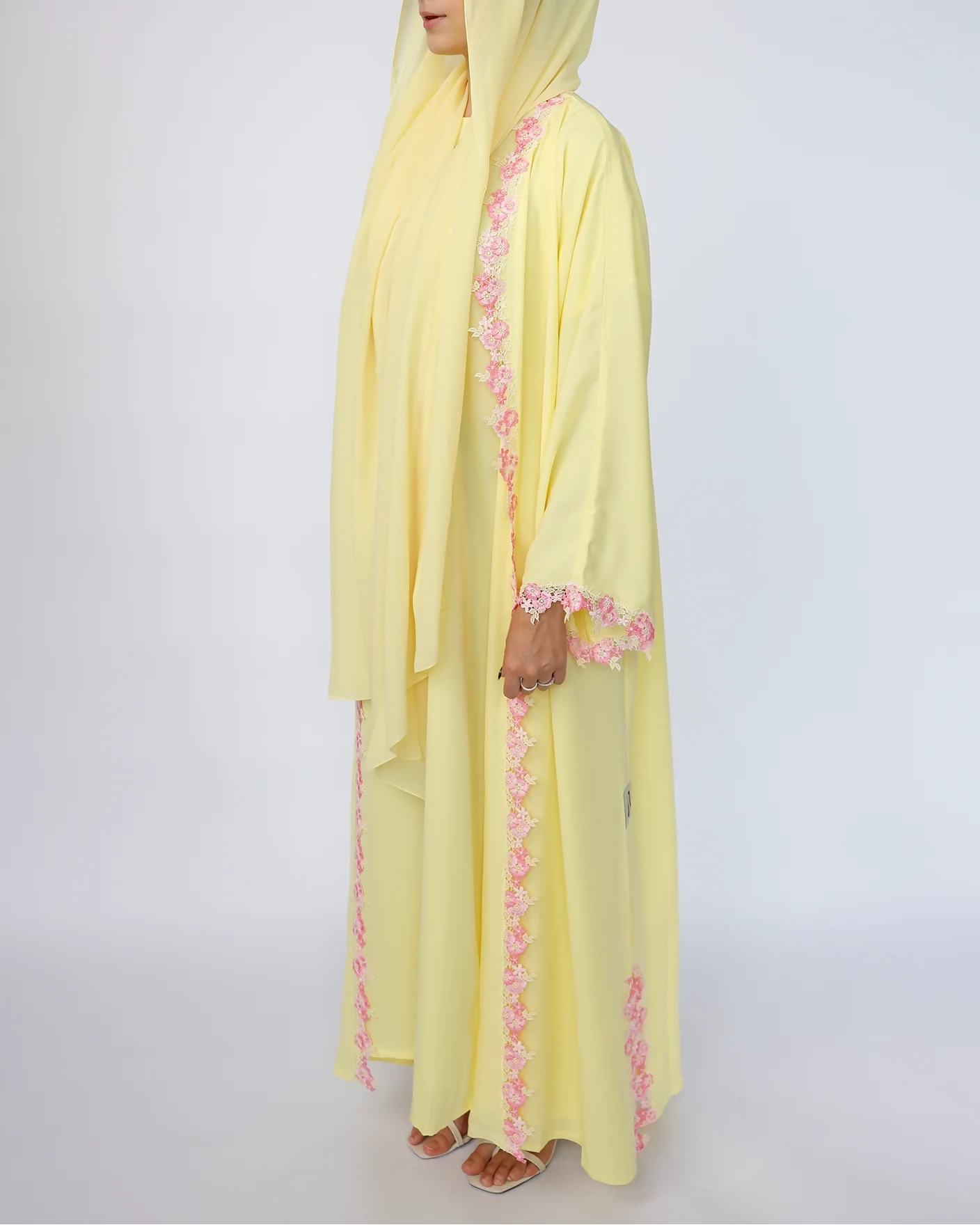 THE LACE EDIT | LEMON
